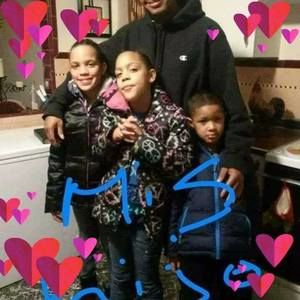 Meet your Posher, Efren